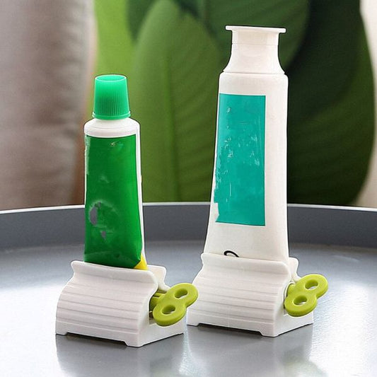 Toothpaste Device